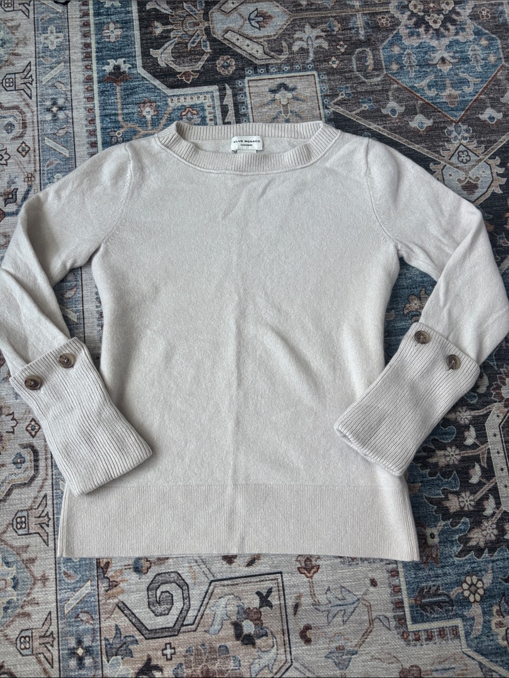 Club Monaco 100% Cashmere Sweater